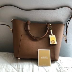 BRAND NEW!! Michael Kors two-way purse